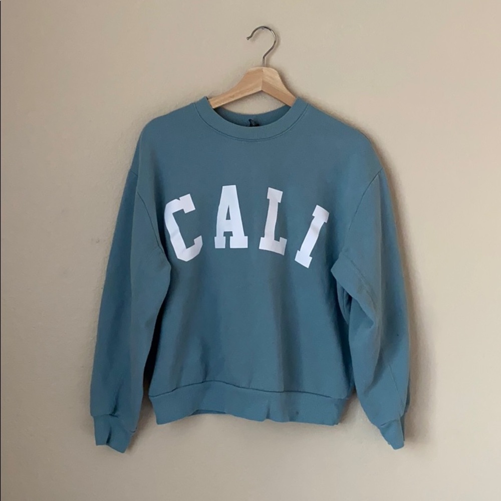 🌞 Cozy Cali Sweatshirt 🌞